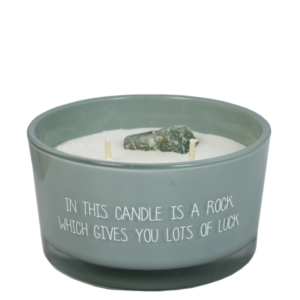 Soja-Kerze – A rock which give you lots of luck - Minty Bamboo
